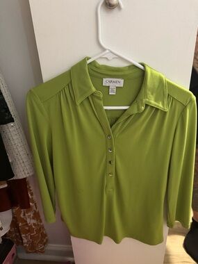 Carmen Marc Valvo Lime Green Collared Buttoned Long Sleeve Top